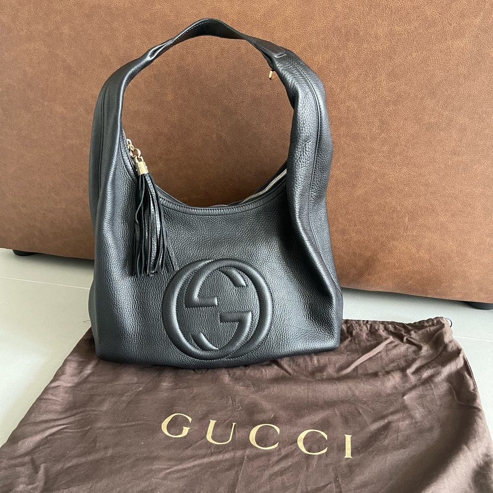 Gucci Soho Hobo Bag in Black Pebble Leather